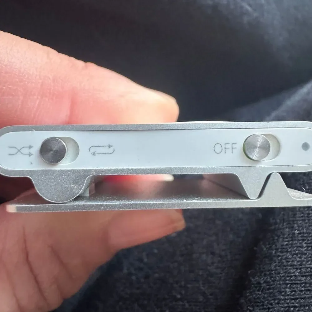 Apple iPod Shuffle Silver